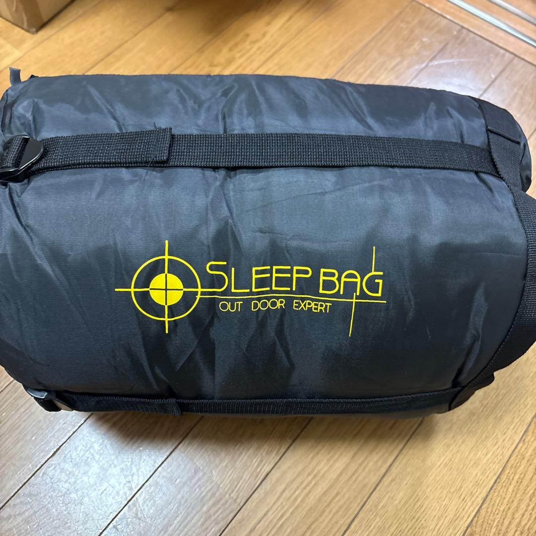 寝袋 防災グッズ 着る寝袋 防災用シュラフ 動ける 歩ける 人型 L カモフラ