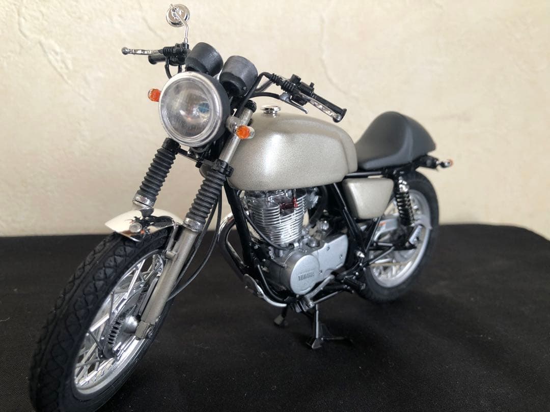 ヤマハSR400・特攻の拓-龍神 天羽時貞仕様プラモ完成品/ケース付付き