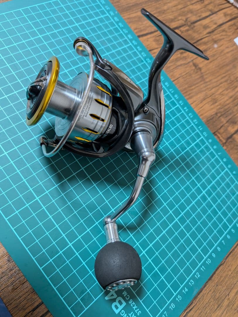 DAIWA18 BLAST LT 6000D スピニングリール