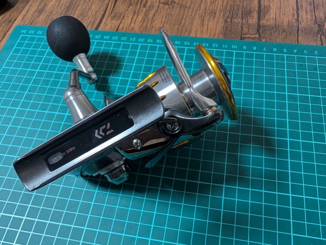 DAIWA18 BLAST LT 6000D スピニングリール