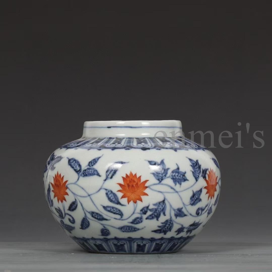 中国古美術・明宣徳年款・青花磁礬紅纏枝蓮紋罐・花瓶・木箱付・文房具・置物・陶器