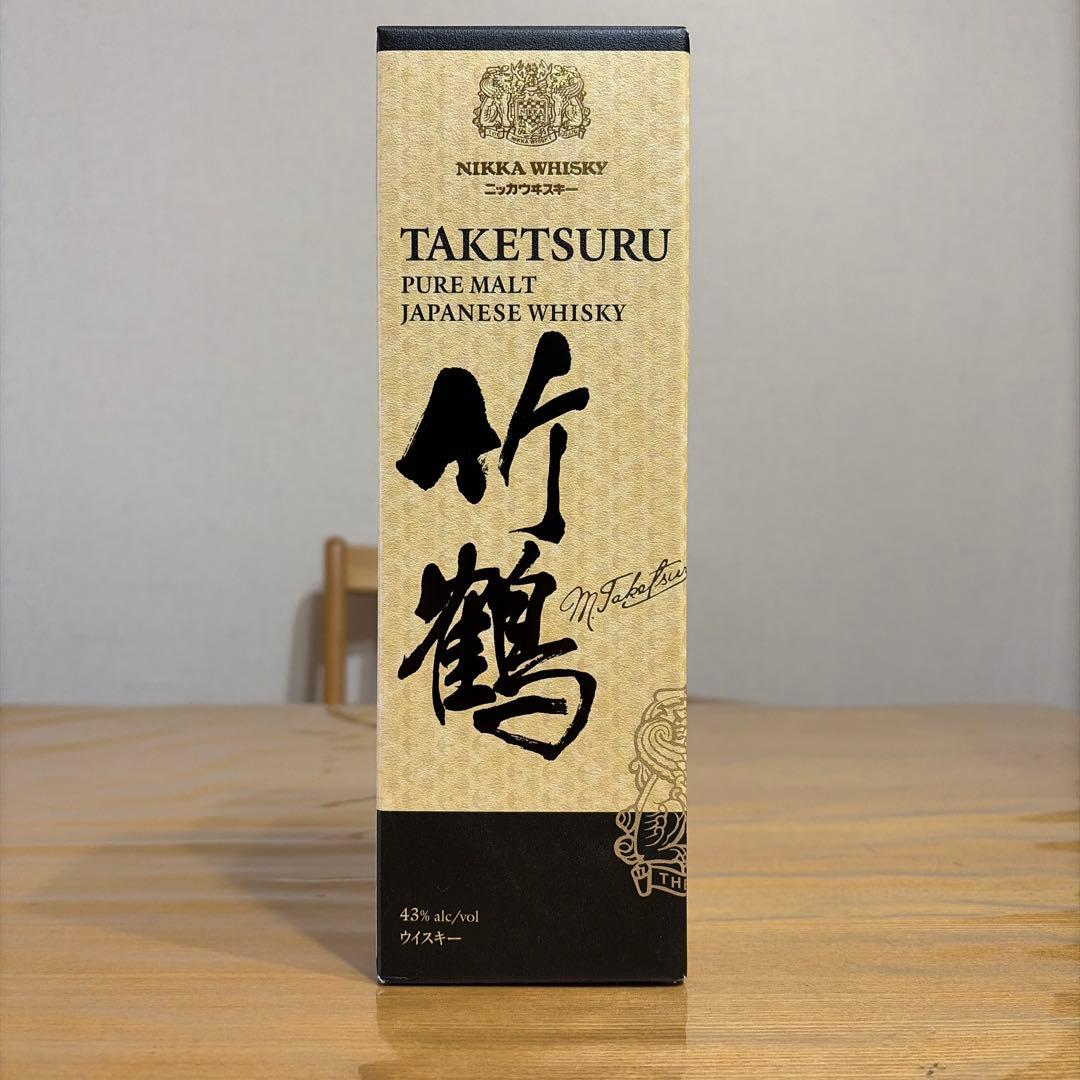 ニッカ 竹鶴 ピュアモルト リニューアル 700ml 箱あり
