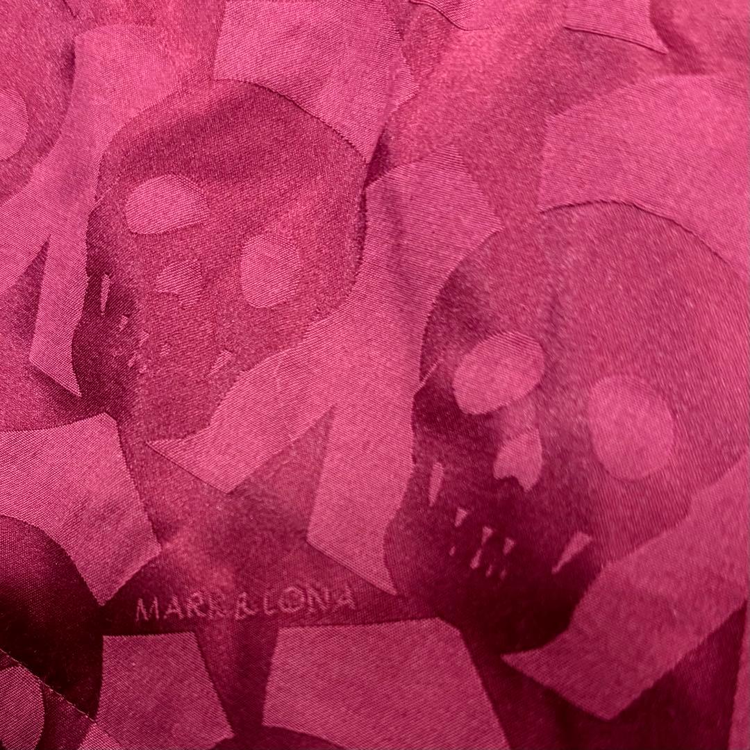 【希少】 MARK&LONA ストレッチスカート ロゴ 総柄 スカル 赤 M