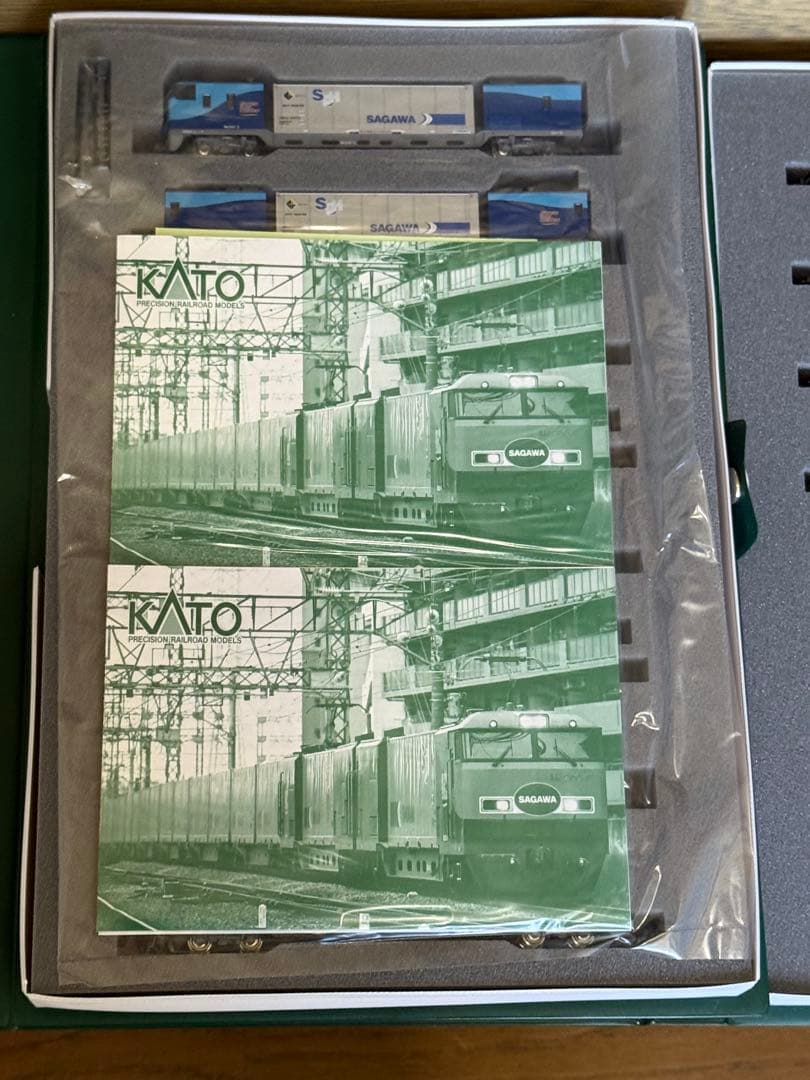 KATO M250系 スーパーレールカーゴ 16両セット