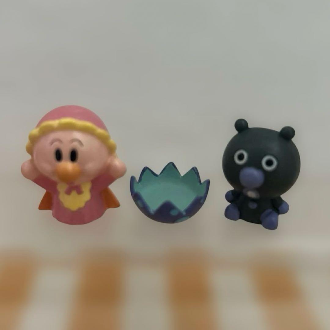 アンパンマンミュージアムフィギュア　赤ちゃんアンパンマン赤ちゃんバイキンマン