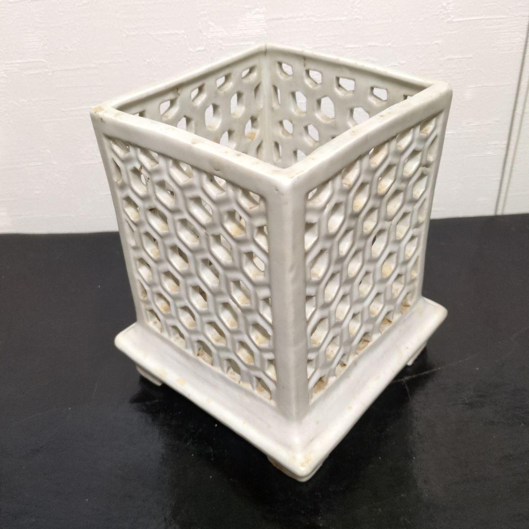 李朝白磁 七宝透かし 筆筒 朝鮮美術 李朝時代 文房具 文房四宝 高麗 古玩