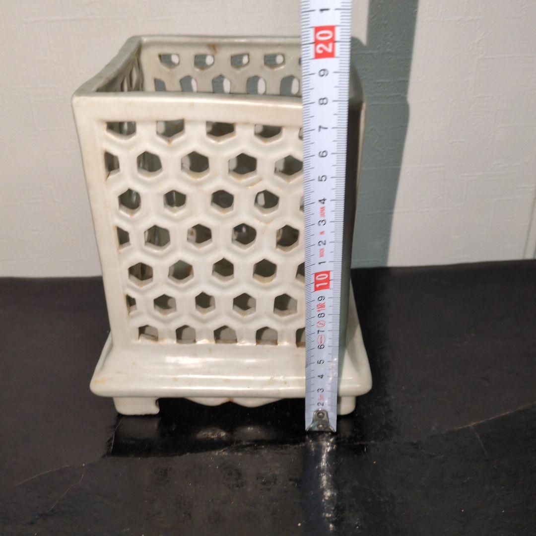 李朝白磁 七宝透かし 筆筒 朝鮮美術 李朝時代 文房具 文房四宝 高麗 古玩