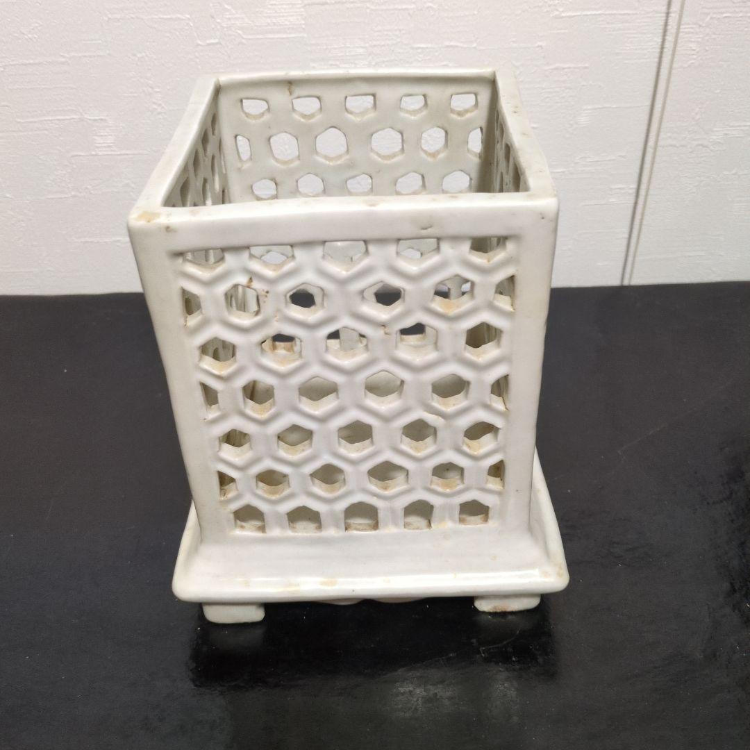 李朝白磁 七宝透かし 筆筒 朝鮮美術 李朝時代 文房具 文房四宝 高麗 古玩