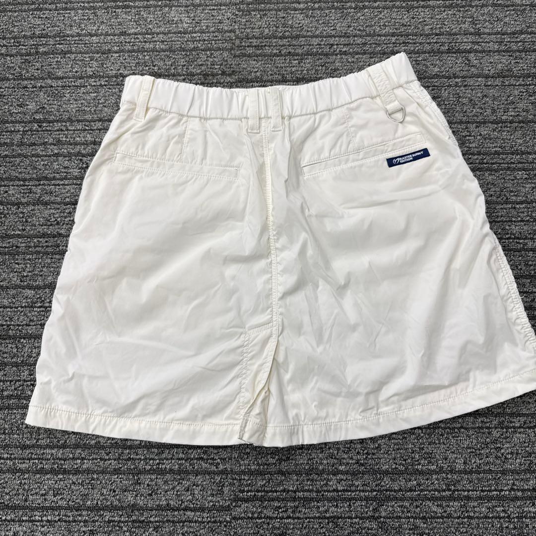 マスターバニー　スカート　白