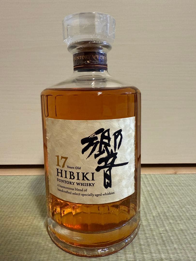 響17年　700ml 未開封　箱無し