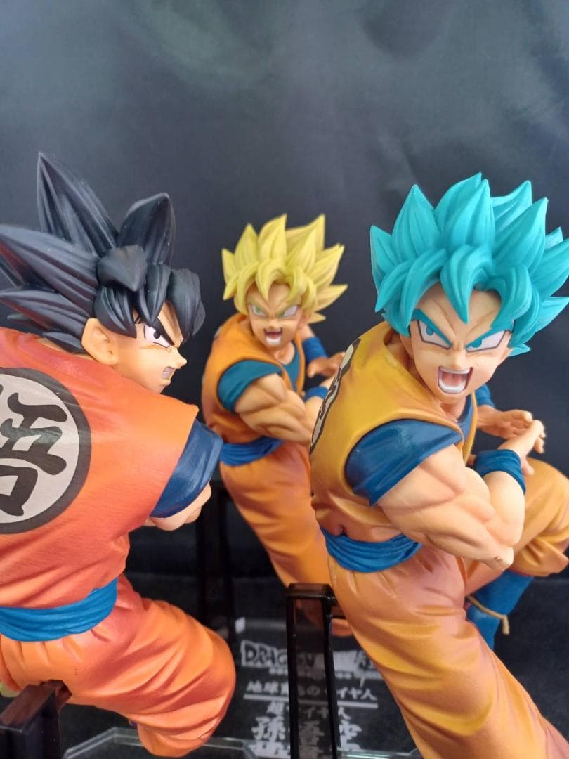 孫悟空　ドラゴンボール　超絶戯巧　まとめ売り　フィギュア　アクリル台座付
