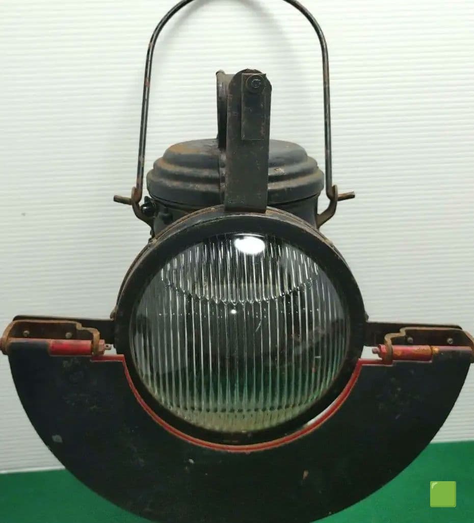 機関車のランプ 電球式　白光舎