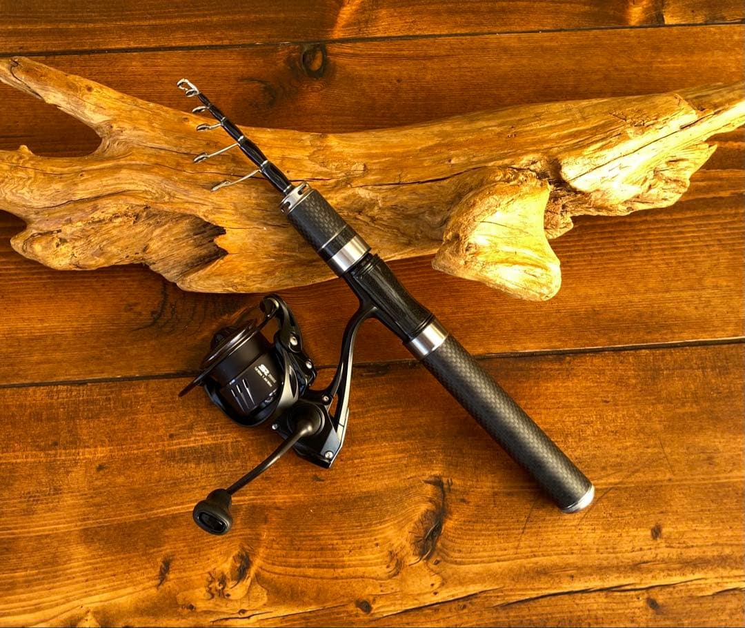 トラウトセット　トラウトロッド　渓流釣り　軽量　カーボンロッド　ルアーウォレット