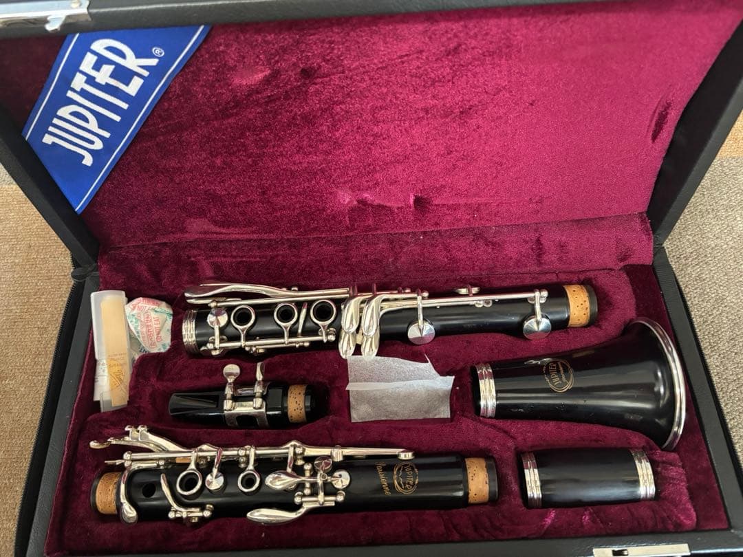 JUPITER クラリネット 本体と付属品