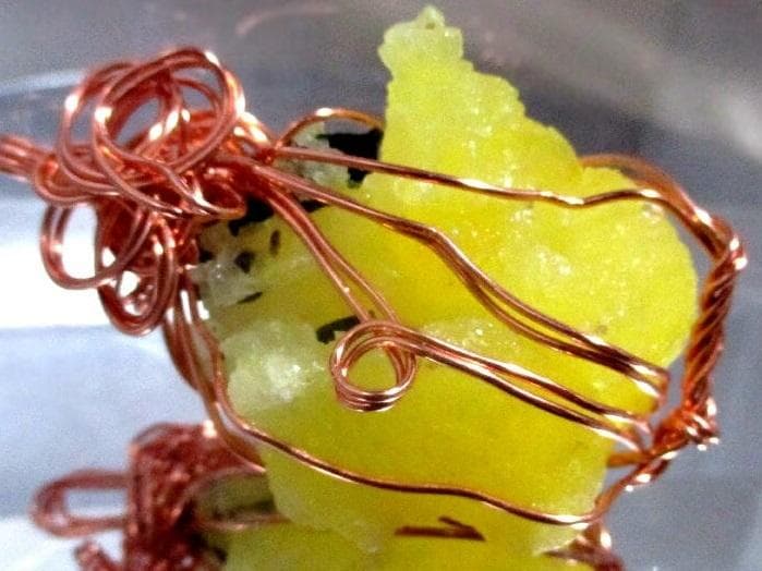 巨大195Ct BIG 天然Yellowブルーサイトペンダント