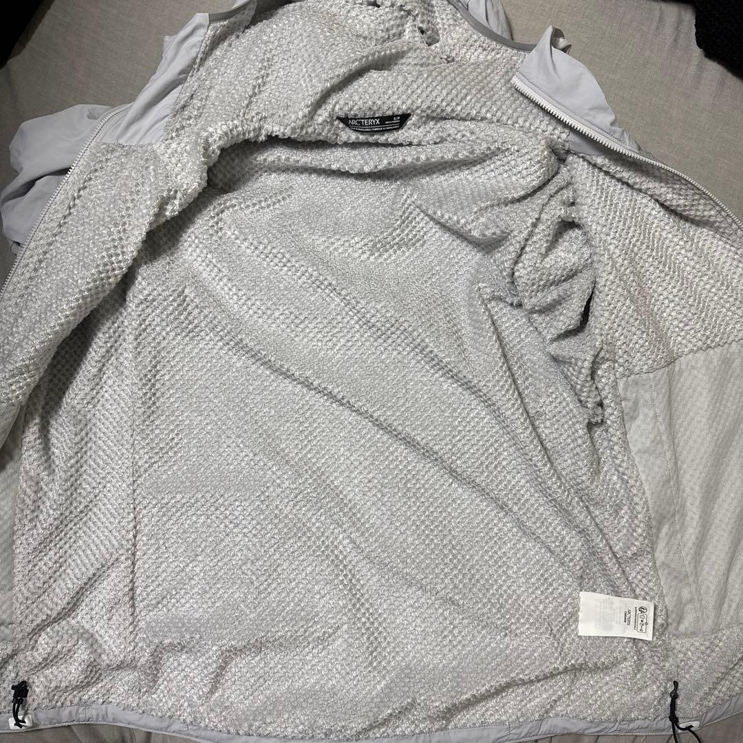 アークテリクス　プロトンライトウェイトフーディ　メンズS