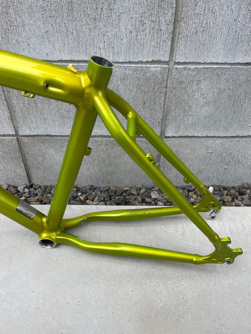 パーツ  Attitude size M