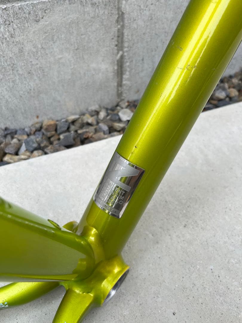 パーツ  Attitude size M