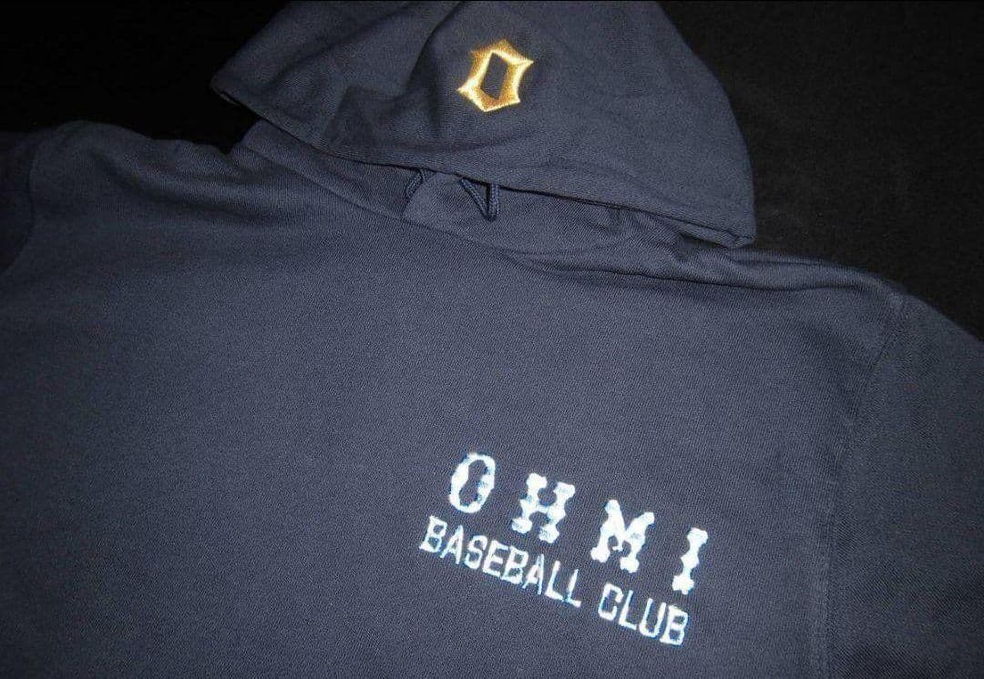 滋賀　近江高校　パーカー