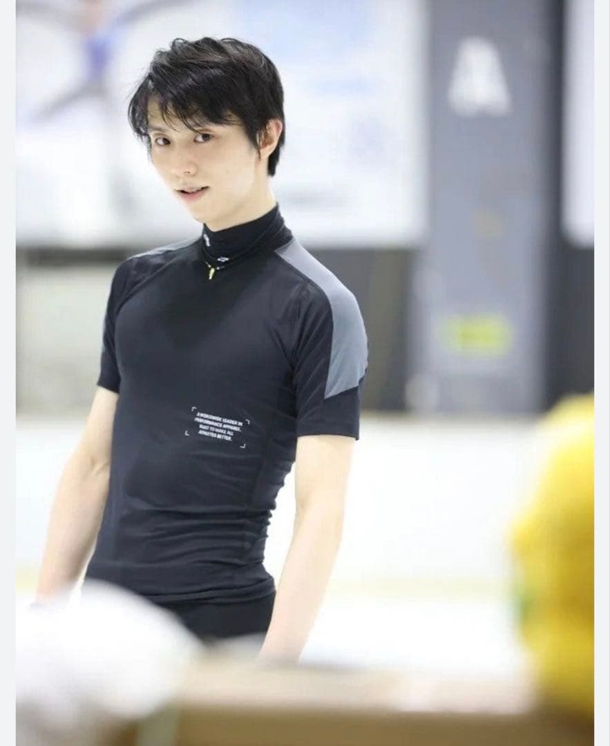 ⭐️羽生結弦 練習着 2種類セット⭐️ フィギュアスケート　アンダーアーマー