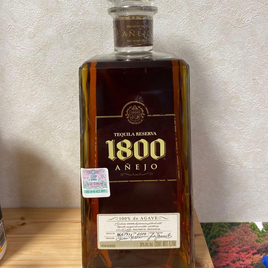 日本未発売　テキーラ1800 Anejo 1.75L日本では入手困難