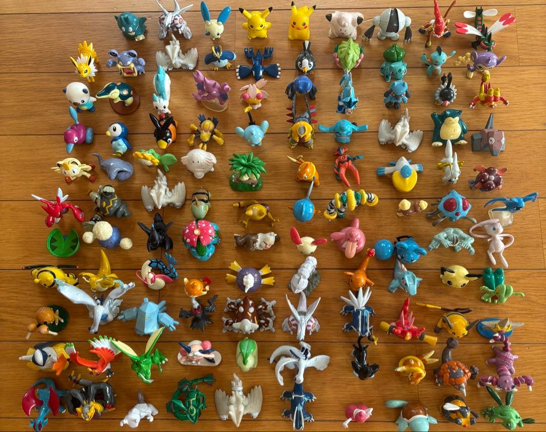 ポケモン フィギュア コレクション　100体以上あります。