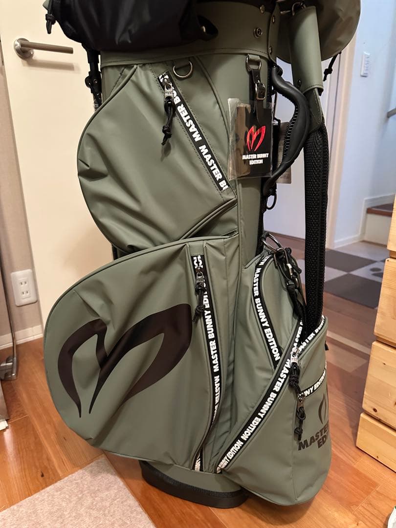 MASTER BUNNY EDITION キャディバッグ オリーブグリーン