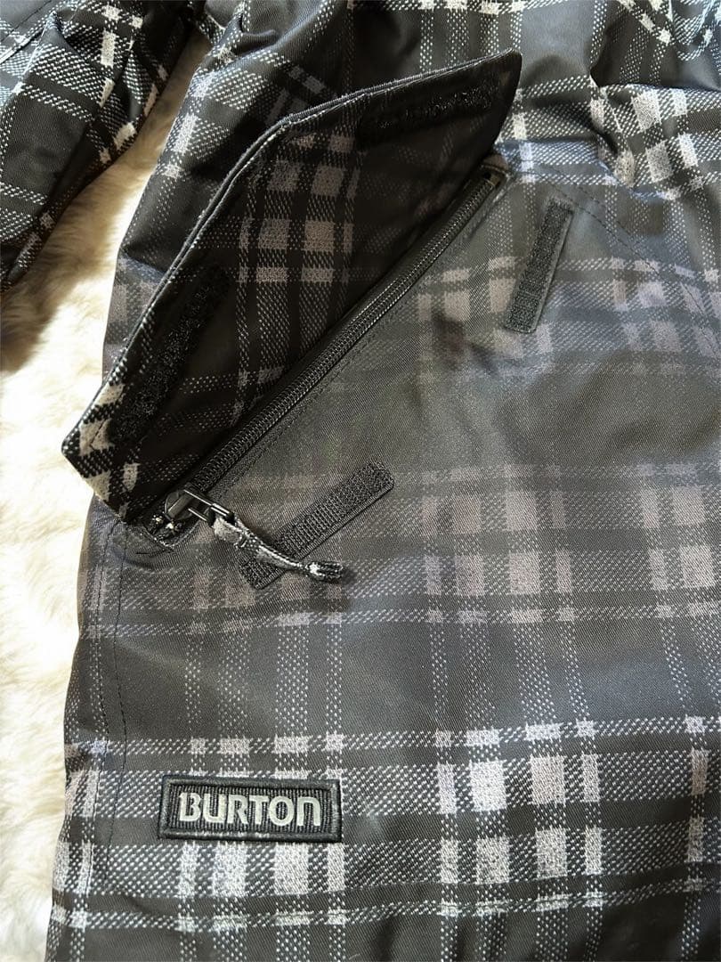未使用 BURTON スノーボードジャケット ショーンホワイトコレクション L