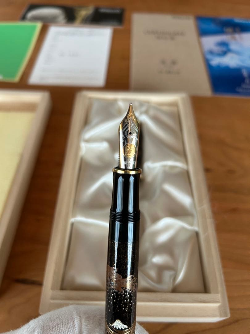 Pelikan ペリカン 万年筆 リミテッドエディション M1000 蒔絵 波濤