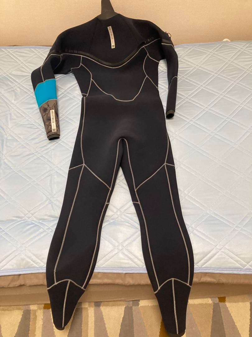 ビラボン　セミドライスーツ