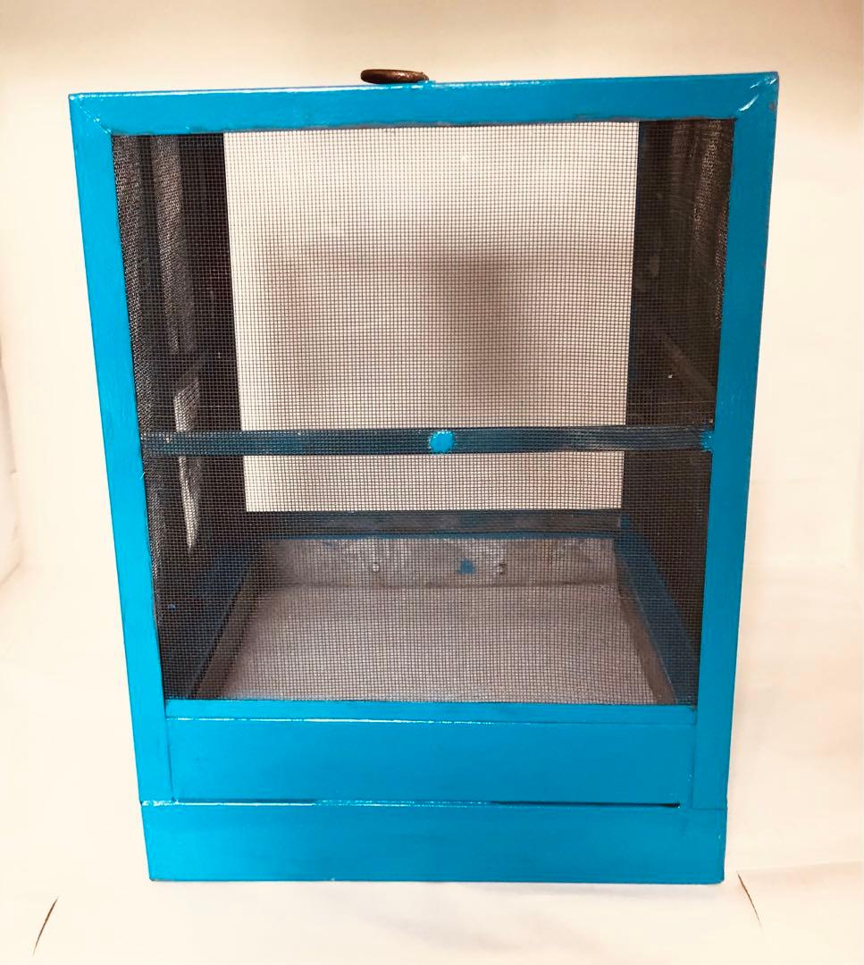 昭和時代の飼育箱(貴重・超レア)