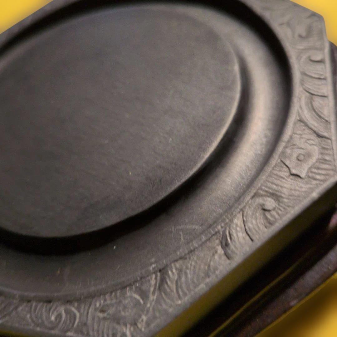 中国美術【八角形硯】馬＆魚 骨董　鑑賞