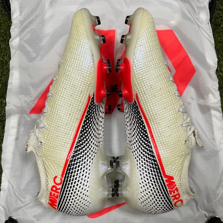 シューズ NJR Mercurial Vapor 13 Elite AG-PRO