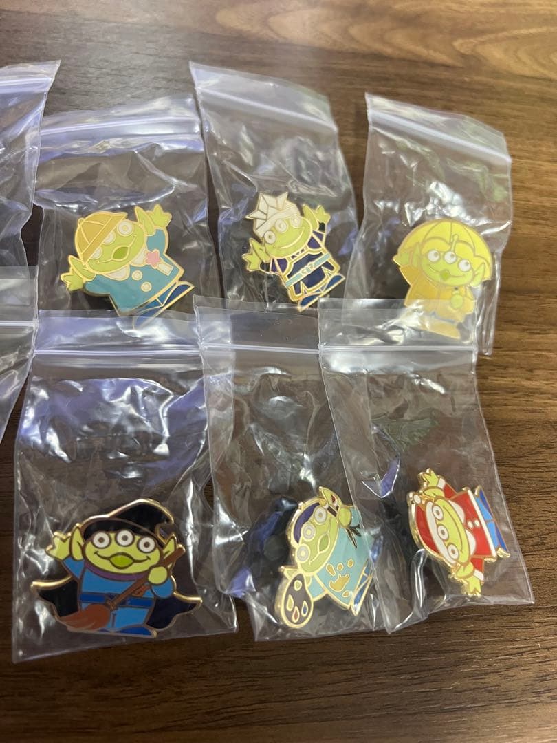 ディズニー　トイストーリー　エイリアン　リトルグリーンメン　ピンバッジ　TDR