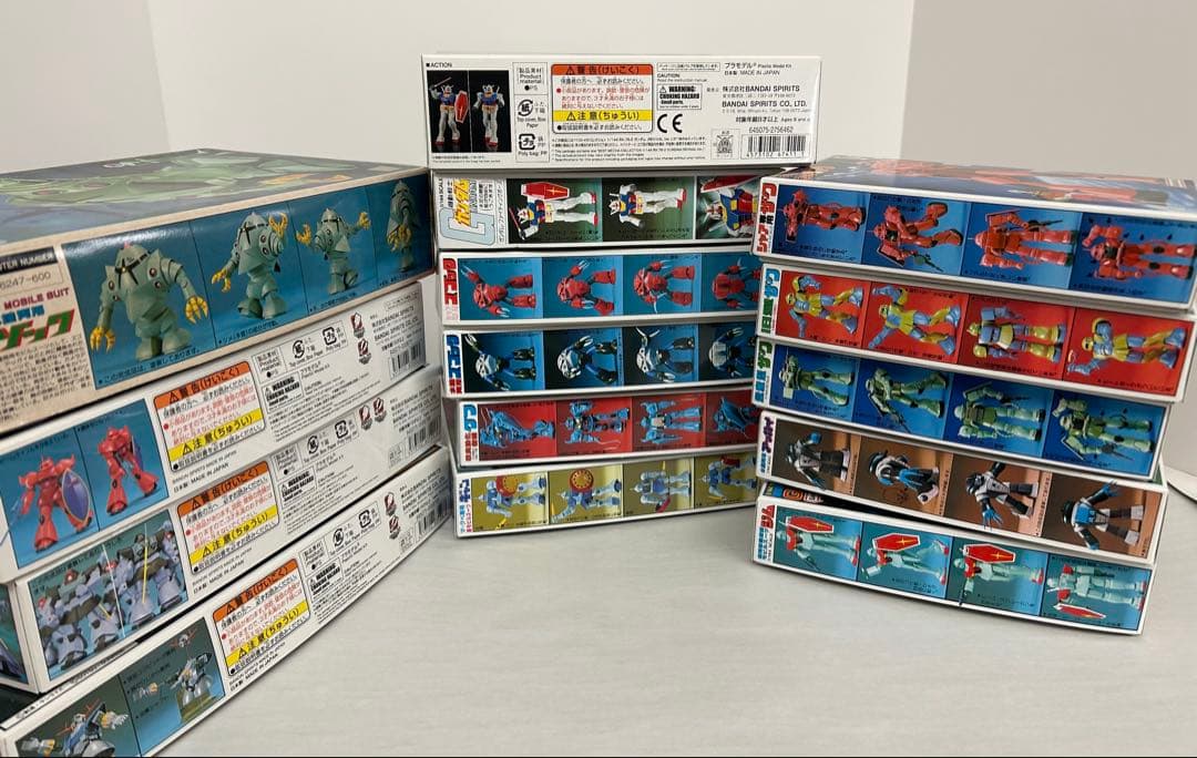 【新品】ガンダム 1/144 旧キットM.S 14種＋ガンダム リバイバル