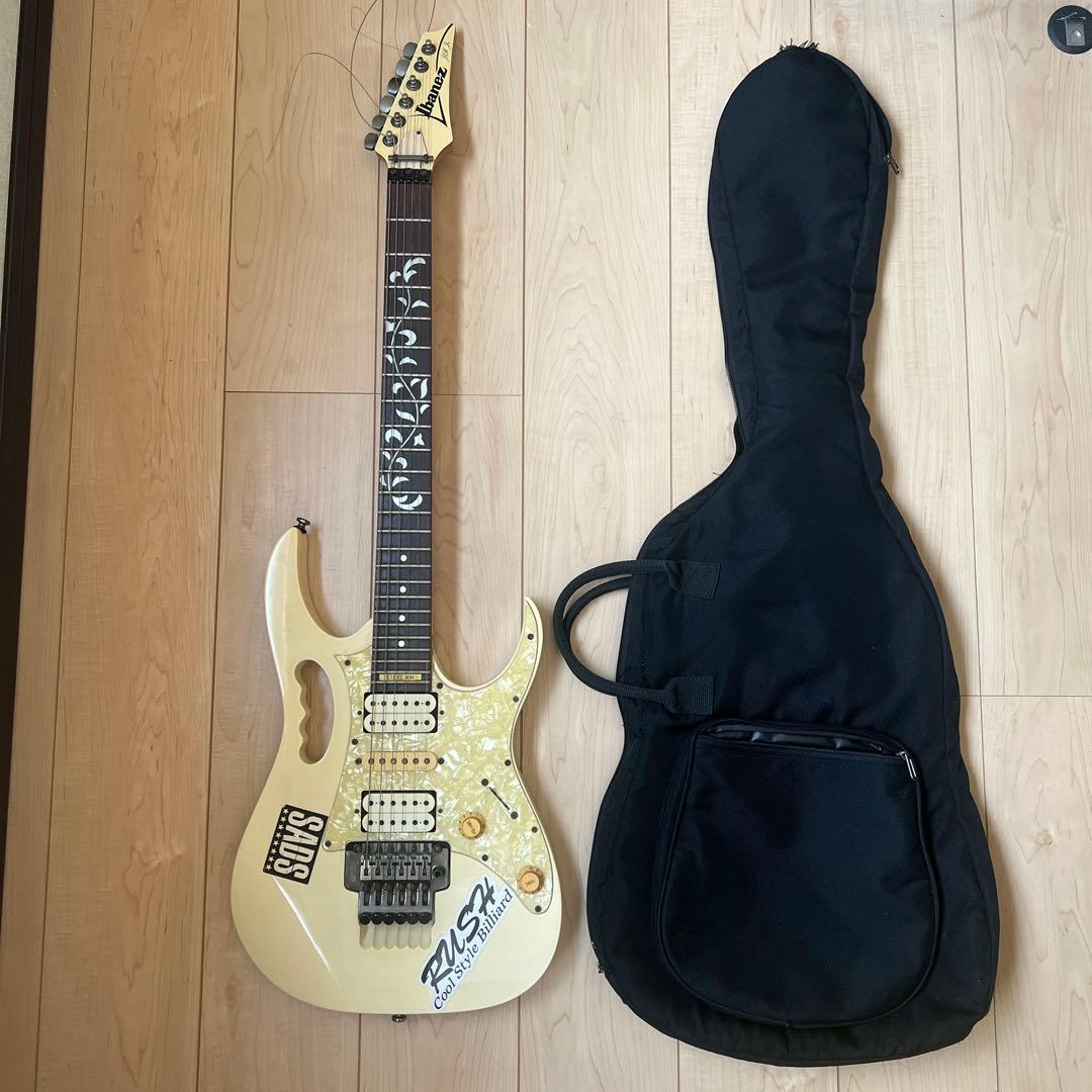 希少 Ibaniz JEM555WHスティーブヴァイ モデル　ギターケース付