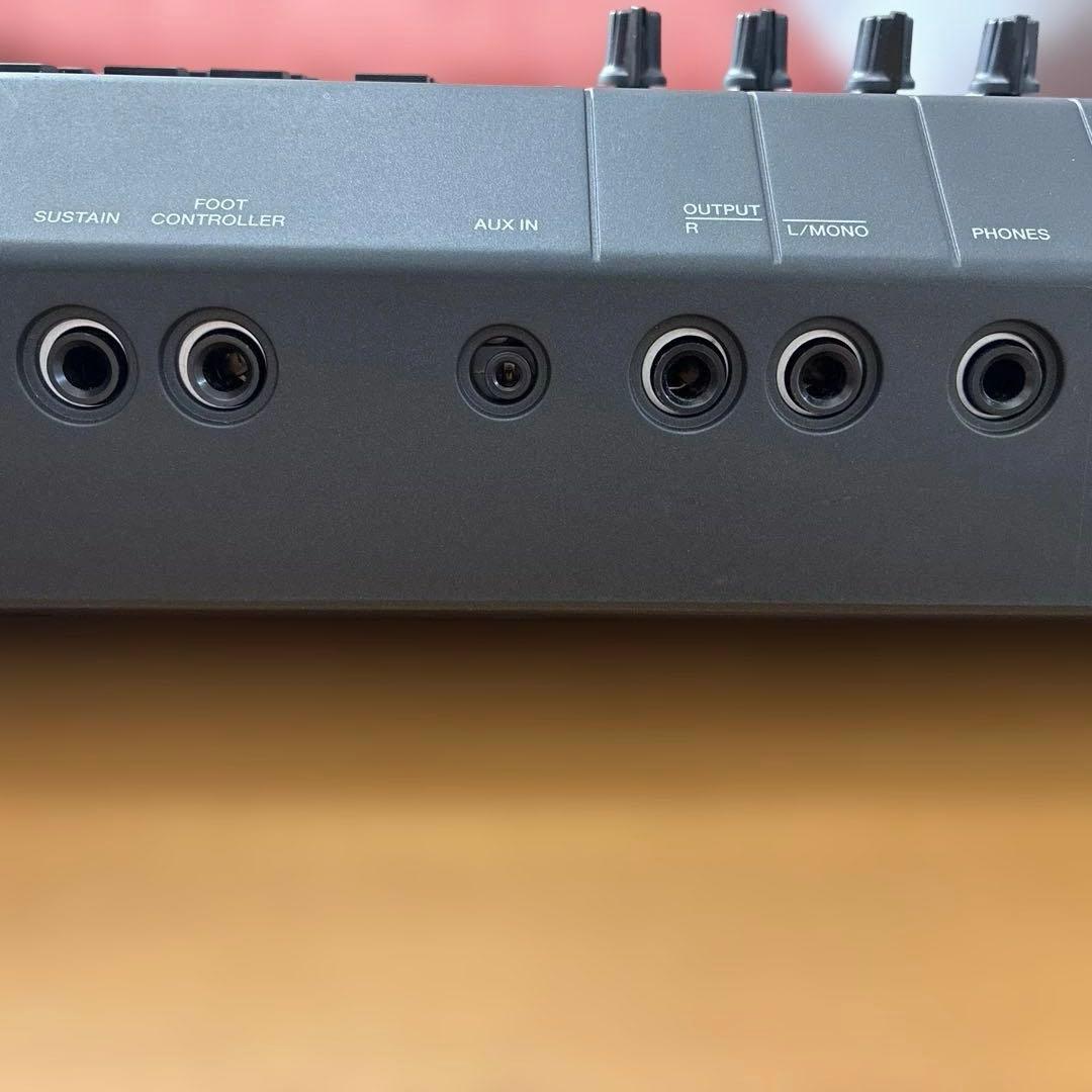 YAMAHA シンセサイザー　MX61