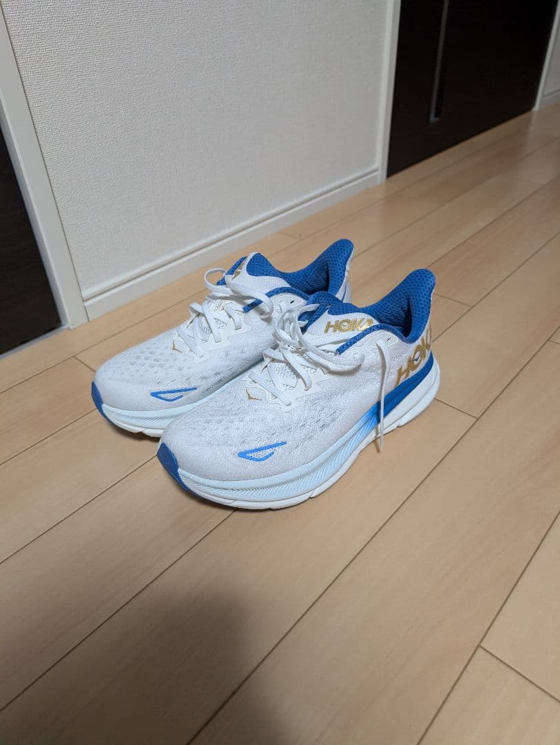 HOKA クリフトン9 wide 27cm