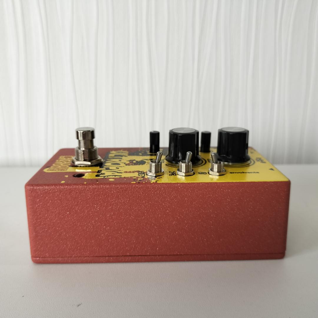 新品：Paradox Effects ULTROPIA　シンセ系フィルターペダル