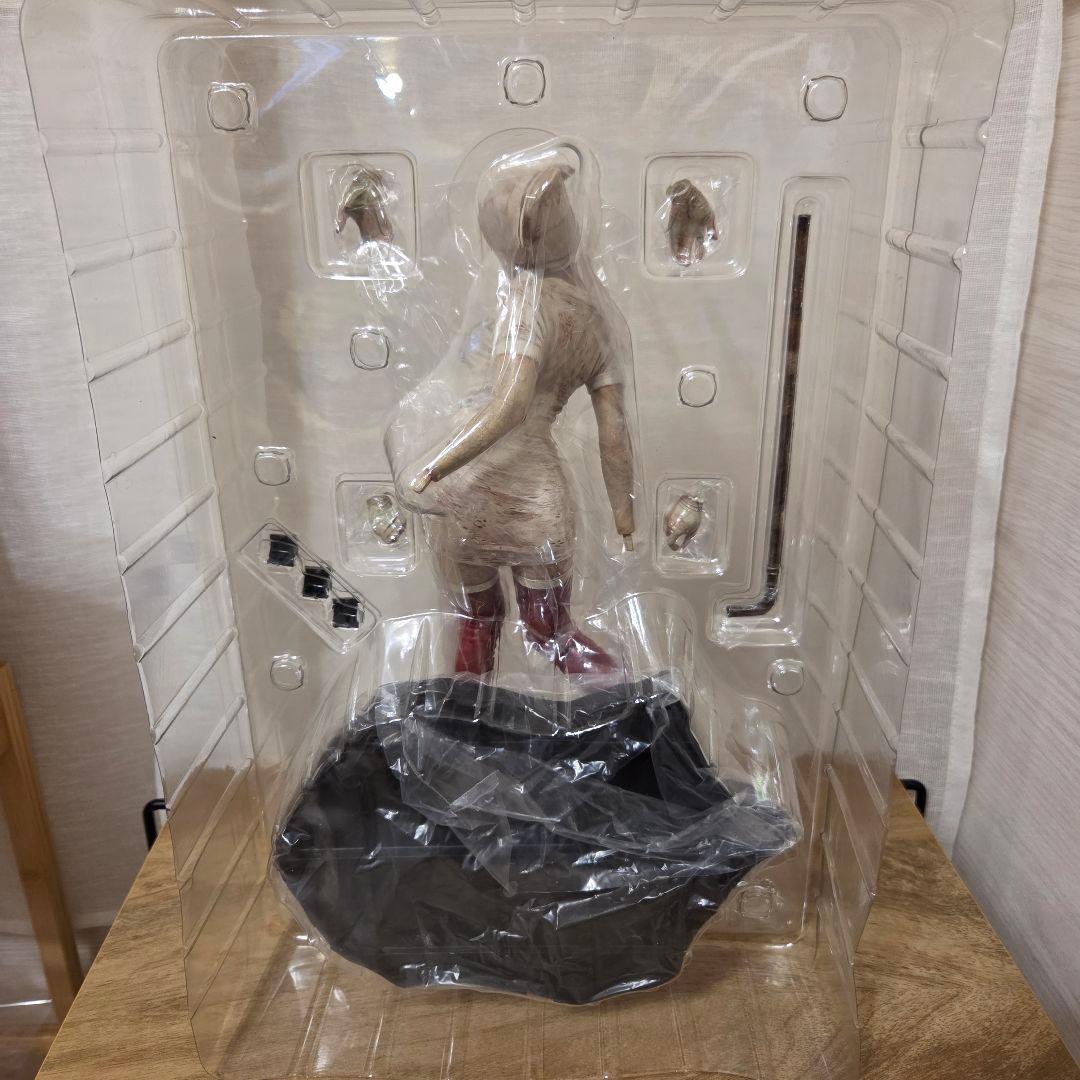 【値下げ中❗】世界1500体限定サイレントヒルバブルヘッドナース伊藤暢達Ver.