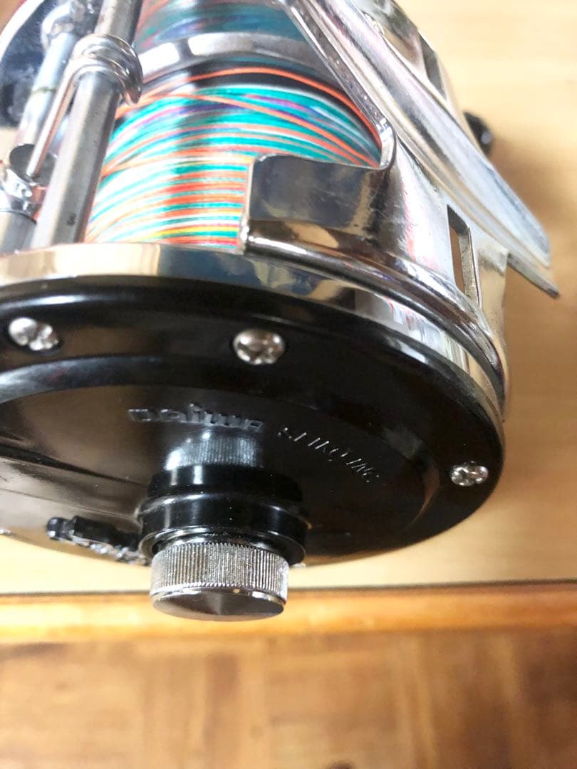 ソルトウォーター 両軸リール カラフルライン