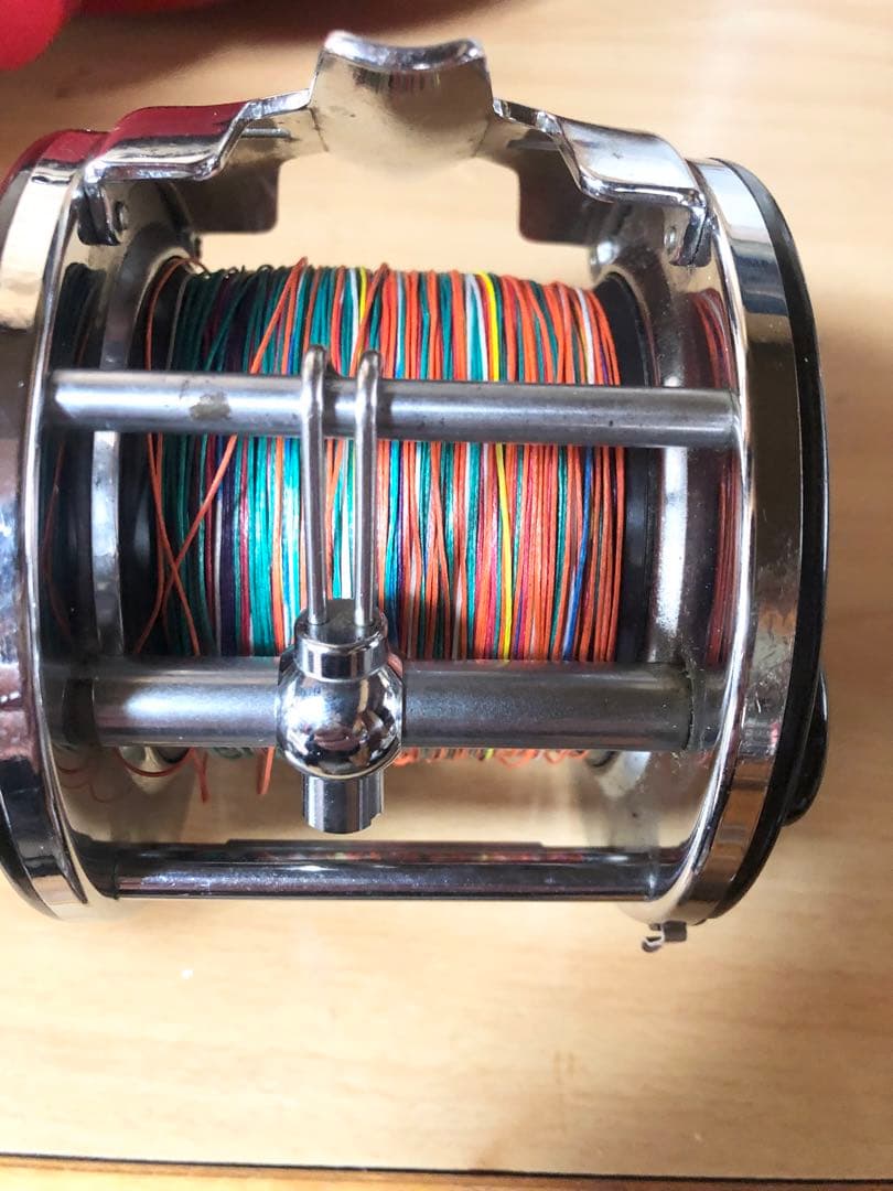 ソルトウォーター 両軸リール カラフルライン