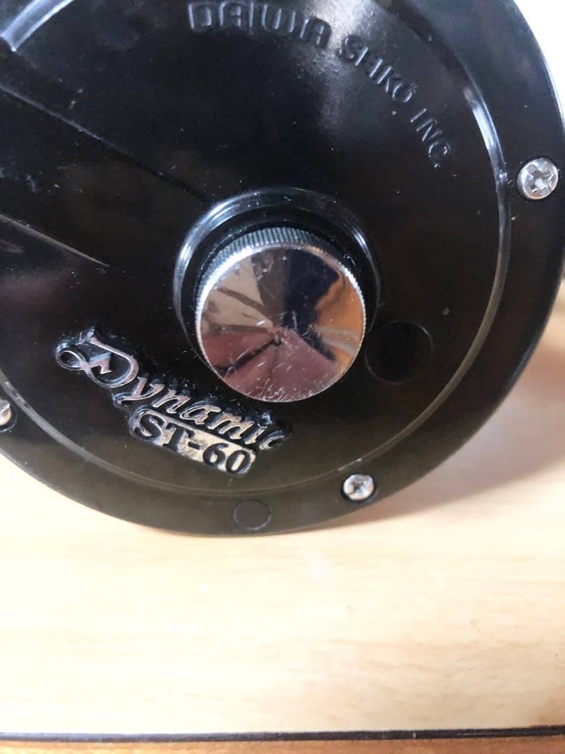 ソルトウォーター 両軸リール カラフルライン