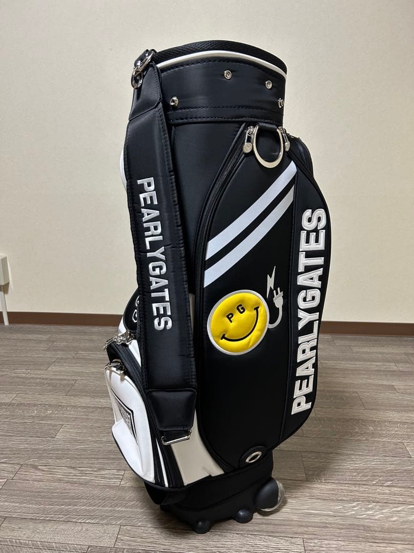 PEARLY GATES スマイリーフェイス キャディバッグ　キャスター付