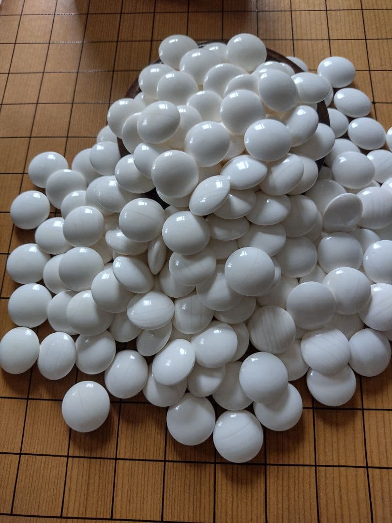蛤碁石、碁笥セット白石 180個 黒石181個