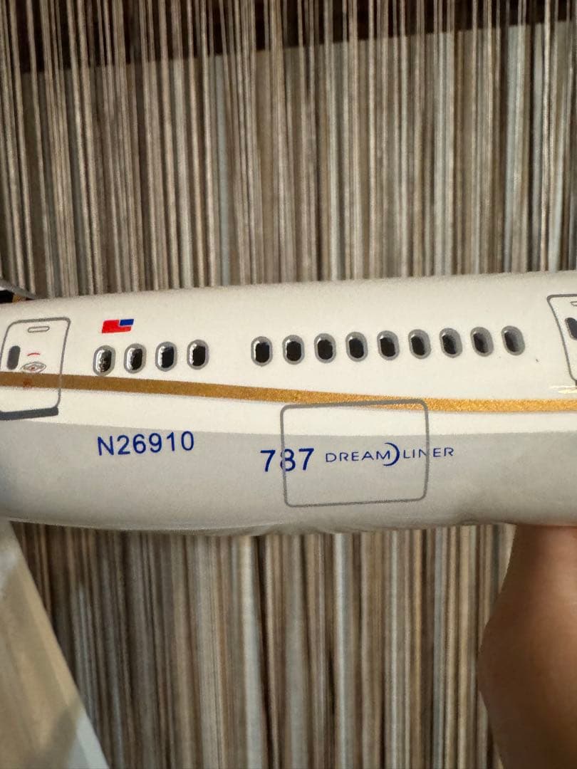 ユナイテッド航空 Boeing 787 精密モデル LED搭載 46cm