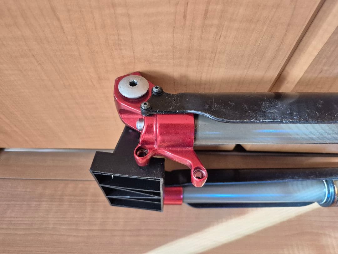 マルゾッキ shiver MTB 用倒立フロントフォーク