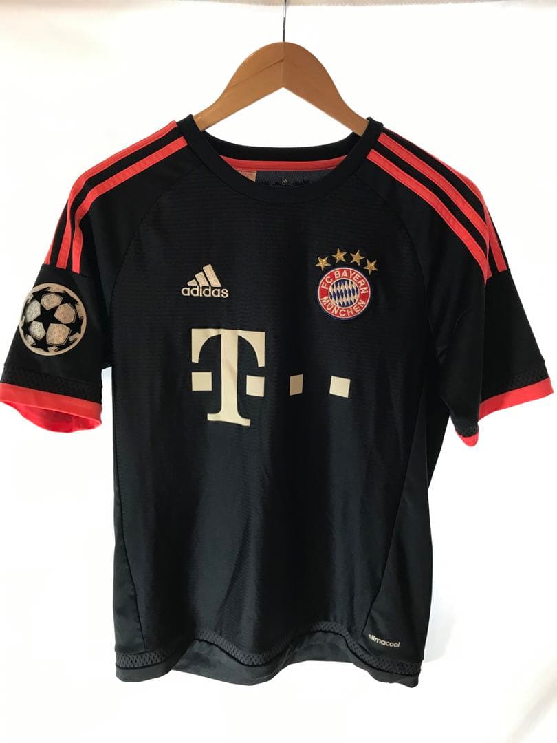 正規品adidas バイエルン 「32」キミッヒ 半袖 XL CL用ユニフォーム