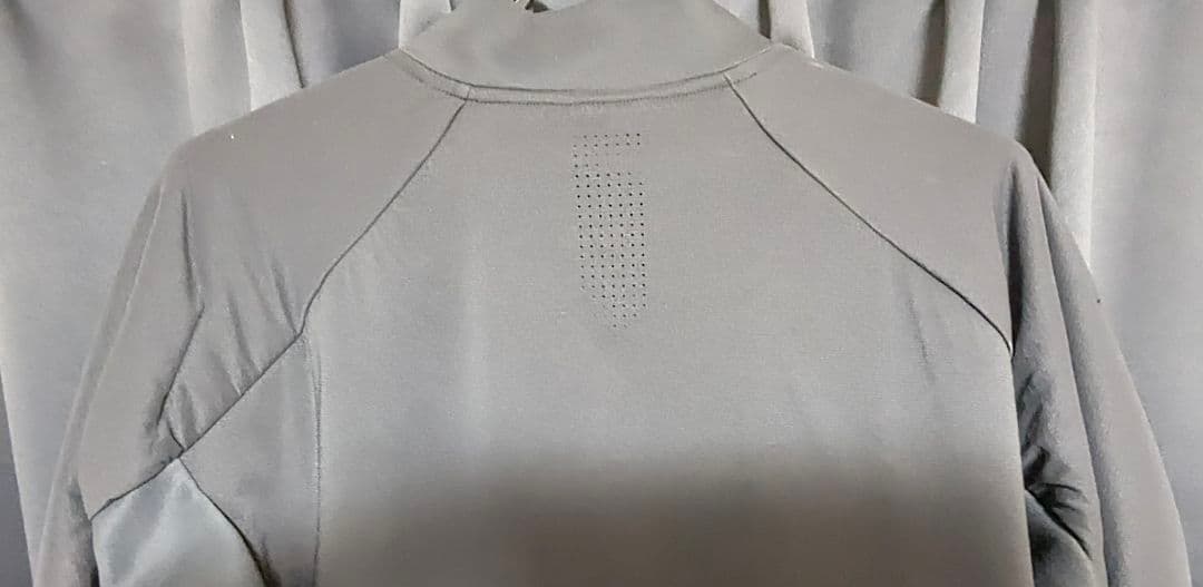 2022年モデル Team DESCENTE ミドラージャケット （非売品）