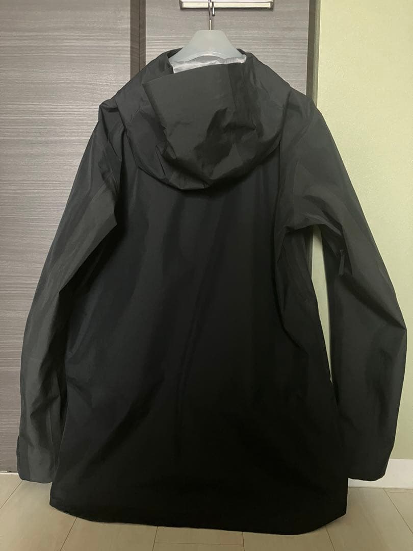 ピークパフォーマンス バーティカル 3L GORE-TEX ジャケット Mサイズ